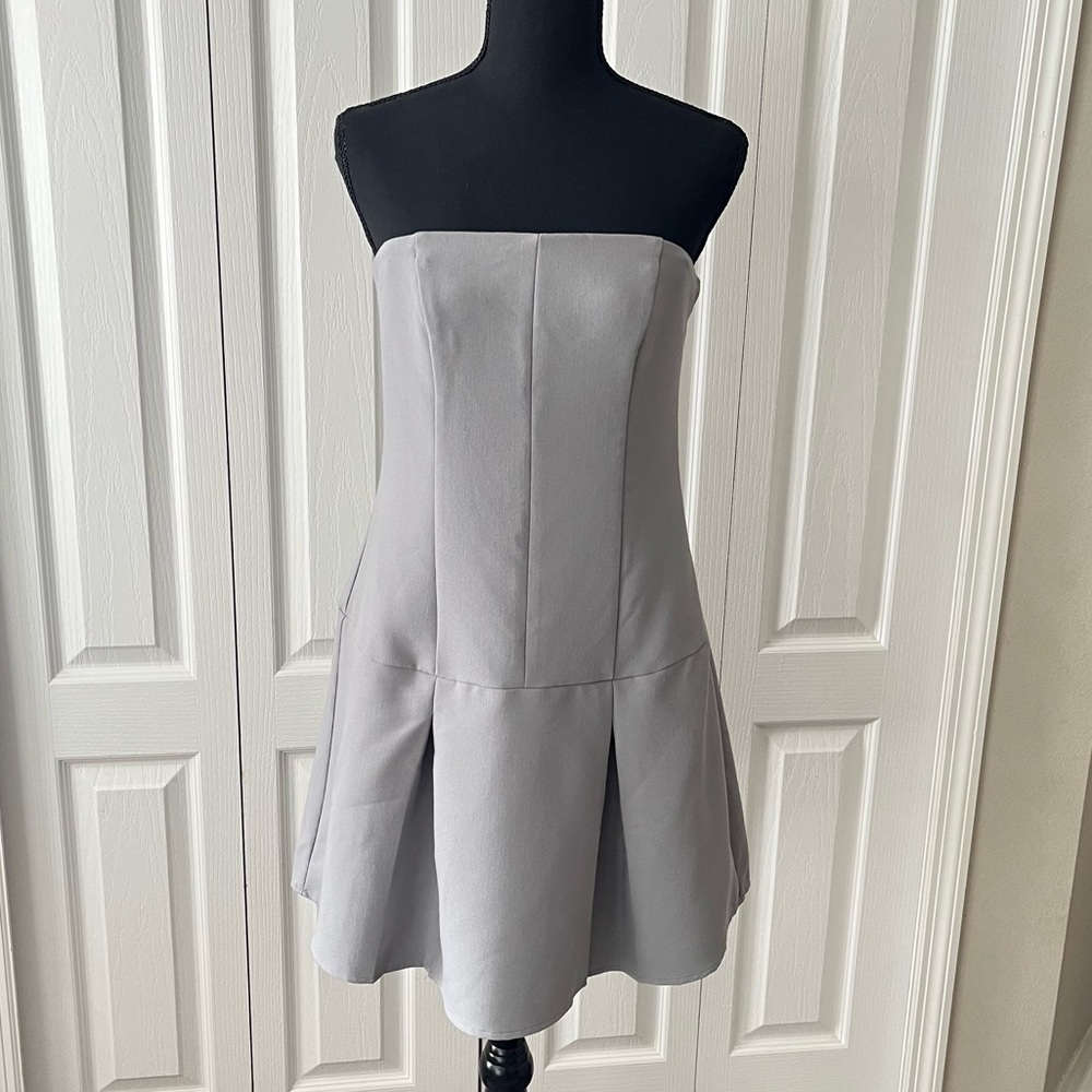 Abercrombie & Fitch Grey Strapless Dress Pleated Skirt, Size Large